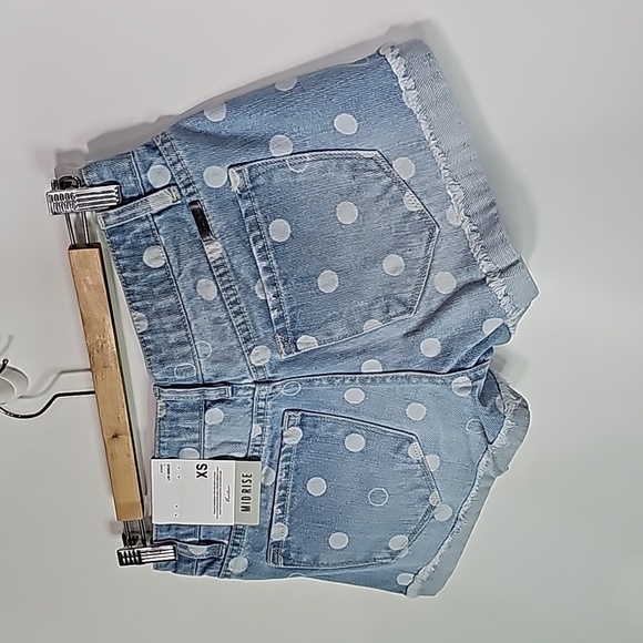 Kancan xs light wash polka dot mid rise jean shorts - Picture 4 of 8